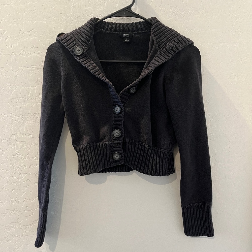 Mossimo Cropped black sweater button up long sleeve Small